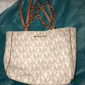 Michael Kors purse
